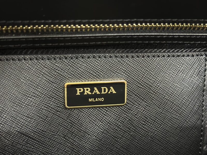 Replica Prada Galleria Black 3 Replica Prada Galleria Black - near-authentic luxury replica handbag