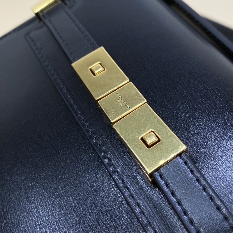 Replica YSL Manhattan Black 2 Replica YSL Manhattan Black - ultra-realistic fake designer tote