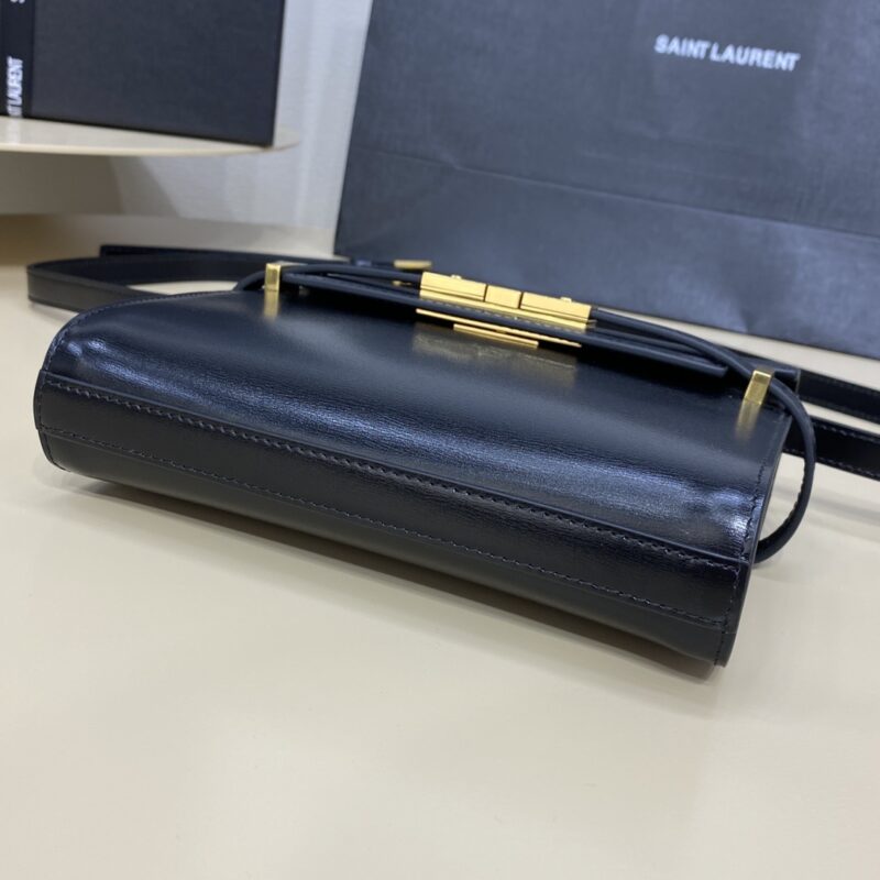 Replica YSL Manhattan Black 9 Replica YSL Manhattan Black - high-accuracy replica luxury purse