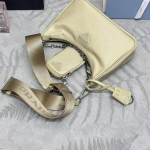Replica Prada Re-Edition Nylon 2005 Yellow - ultra-realistic fake designer tote