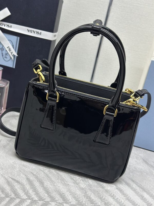 Replica Prada Galleria Black Patent 4 Replica Prada Galleria Black Patent - best-selling designer handbag dupe