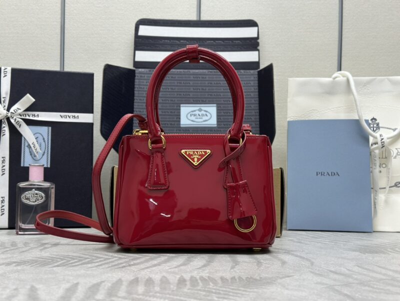 Replica Prada Galleria Red Patent 1 Replica Prada Galleria Red Patent - top-rated replica designer bag