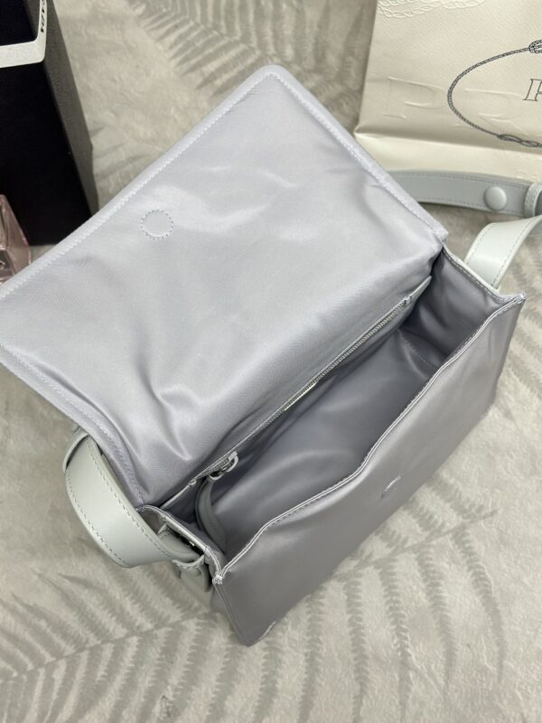 Replica Prada Re-Nylon Shoulder Bag Ice Grey 4 Replica Prada Re-Nylon Shoulder Bag Ice Grey - elite superclone designer purse