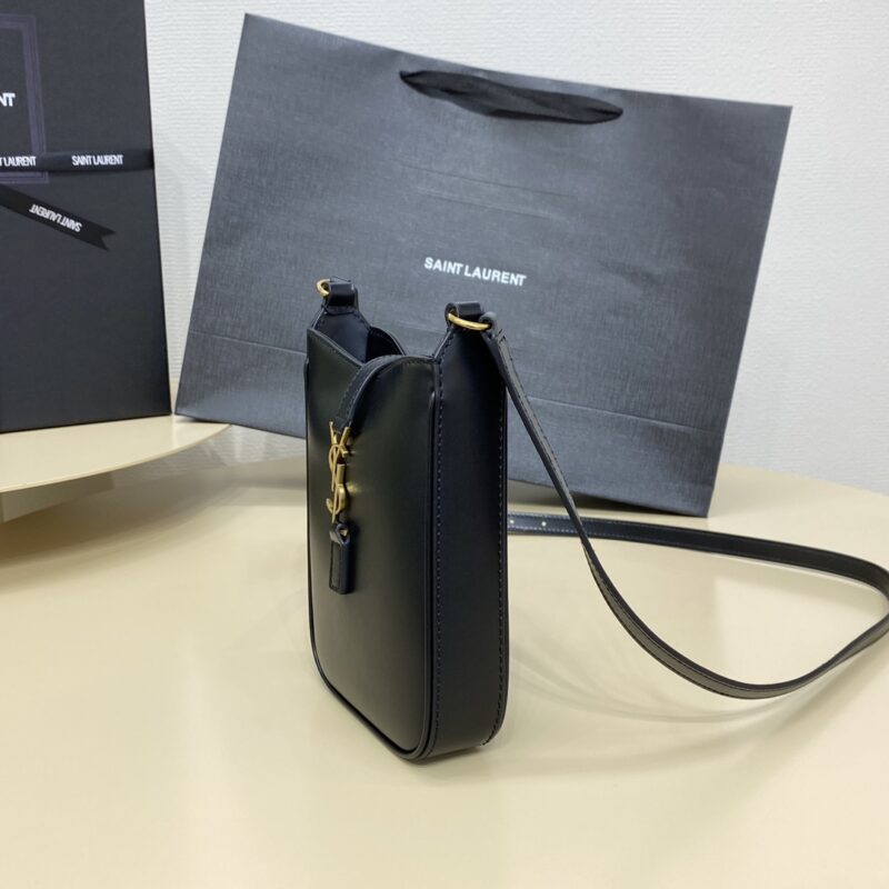 Replica YSL LE 5 A 7 Phone bag 8 Replica YSL LE 5 A 7 Phone bag - near-authentic luxury replica handbag