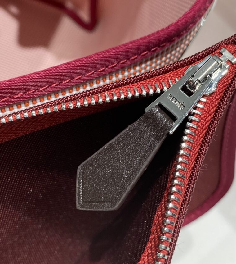 Replica Hermes Herbag 31cm Pink 3 Replica Hermes Herbag 31cm Pink - high-accuracy replica luxury purse