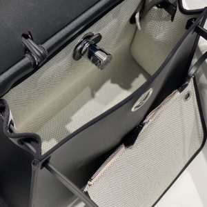 Replica Hermes Herbag 31cm Black 2 Replica Hermes Herbag 31cm Black - realistic designer-inspired fake bag