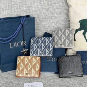 Replica Dior BiFold Wallet 4 colors 1 Replica Dior BiFold Wallet 4 colors - ultra-realistic fake designer tote
