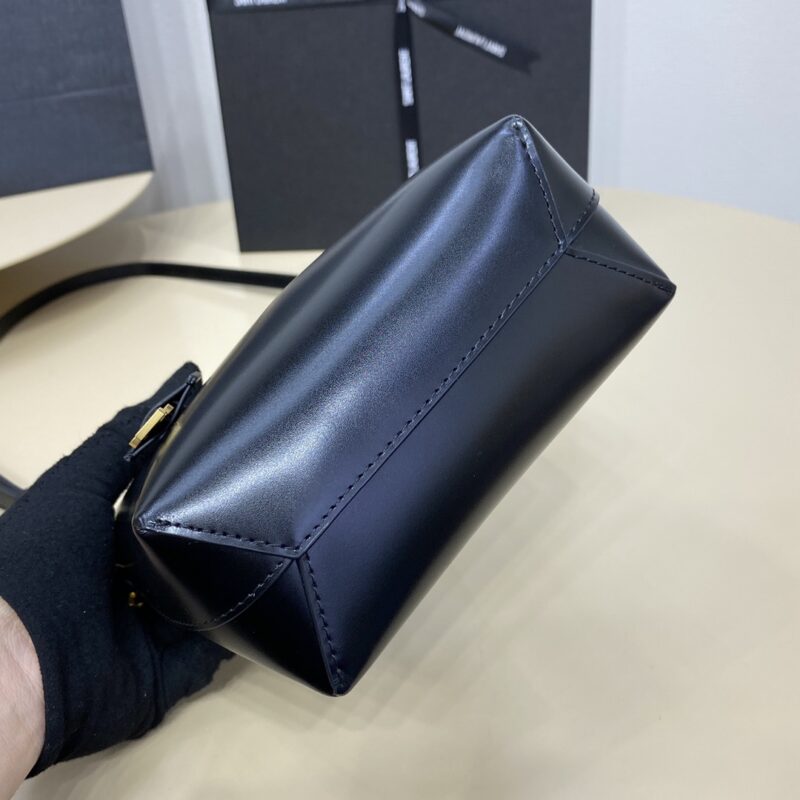 Replica YSL Tote Small Black 6 Replica YSL Tote Small Black - top-tier luxury replica shoulder bag