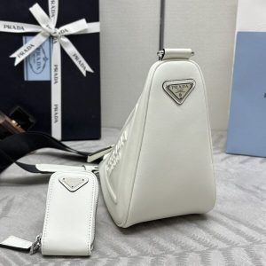 Replica Prada Saffiano Triangle 7 Replica Prada Saffiano Triangle - 1:1 designer replica handbag