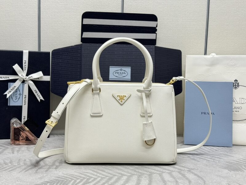 Replica Prada Galleria White 1 Replica Prada Galleria White - premium 1:1 fake handbag model
