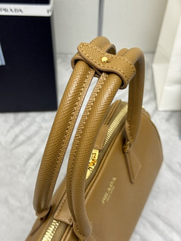 Replica Prada Large Saffiano Caramel 6 Replica Prada Large Saffiano Caramel - top-tier luxury replica shoulder bag