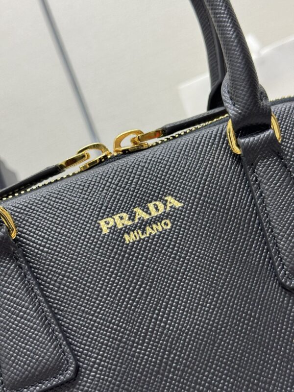 Replica Prada Large Saffiano Black 2 Replica Prada Large Saffiano Black - realistic designer-inspired fake bag
