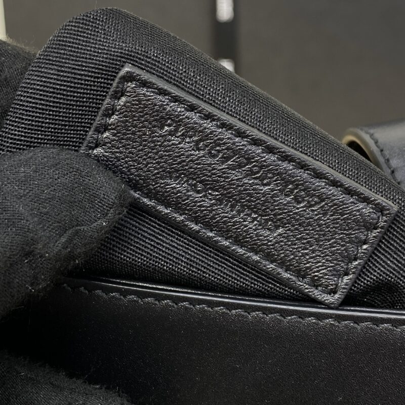 Replica YSL LE 5 A 7 Hobo Black 4 Replica YSL LE 5 A 7 Hobo Black - high-quality designer bag clone