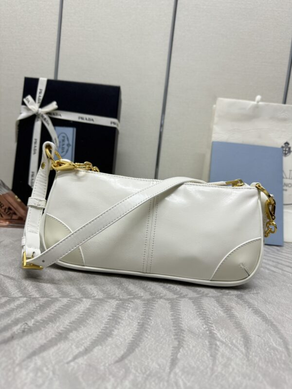Replica Prada Re-Edition 2002 White 7 Replica Prada Re-Edition 2002 White - best quality luxury bag dupe