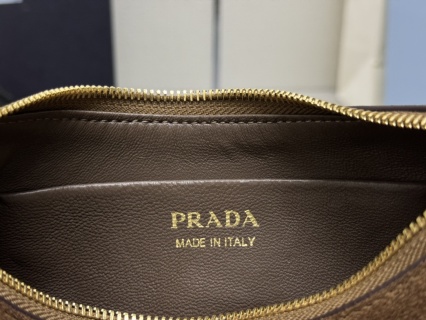 Replica Prada Arque Suede 4 Replica Prada Arque Suede - realistic designer-inspired fake bag