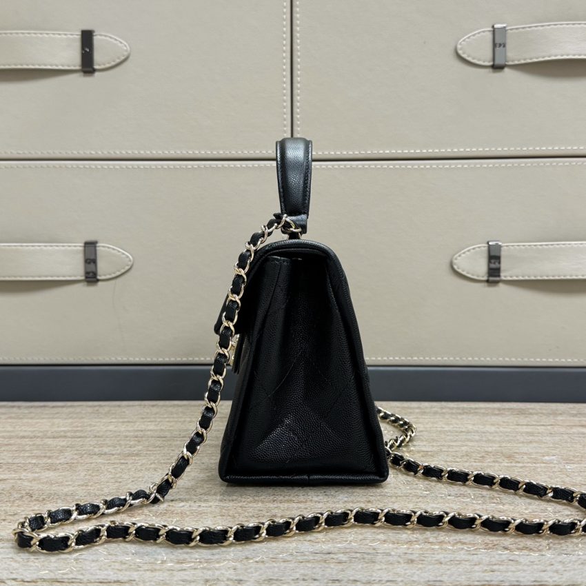 Replica CHANEL 23k Kelly Handle 21cm 4 Replica CHANEL 23k Kelly Handle 21cm - realistic designer-inspired fake bag