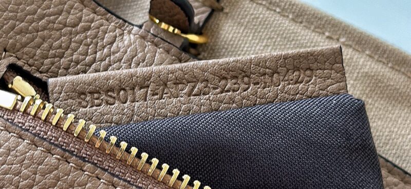 Replica Fendi Two Sides Small Tote F Monogram 5 Replica Fendi Two Sides Small Tote F Monogram - ultra-realistic fake designer tote