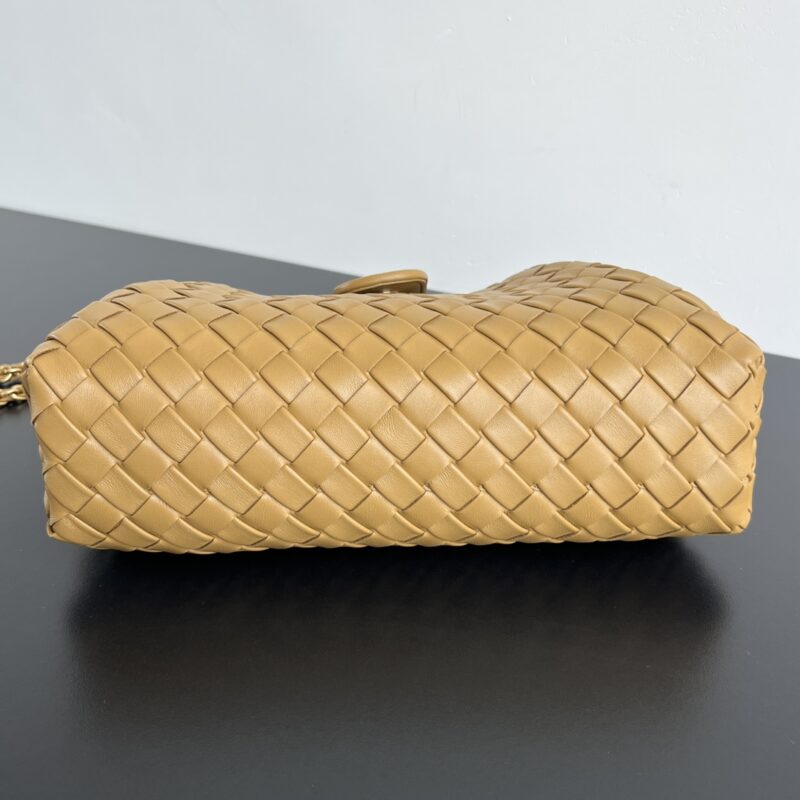 Replica Bottega Veneta Lauren 1980 All Colors 6 Replica Bottega Veneta Lauren 1980 All Colors - high-quality designer bag clone