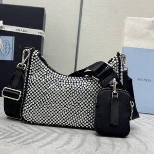Replica Prada Re-Edition 2005 Diamond White 2 Replica Prada Re-Edition 2005 Diamond White - 1:1 designer replica handbag