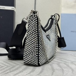Replica Prada Re-Edition 2005 Diamond White 4 Replica Prada Re-Edition 2005 Diamond White - elite superclone designer purse