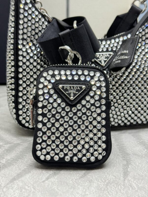 Replica Prada Re-Edition 2005 Diamond White 6 Replica Prada Re-Edition 2005 Diamond White - premium 1:1 fake handbag model