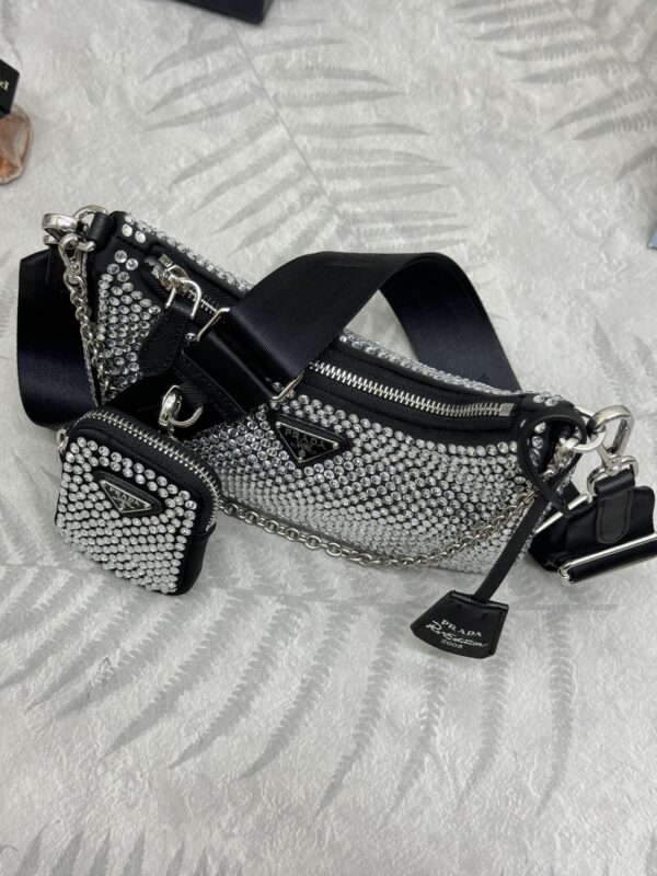 Replica Prada Re-Edition 2005 Diamond White 8 Replica Prada Re-Edition 2005 Diamond White - high-quality designer bag clone