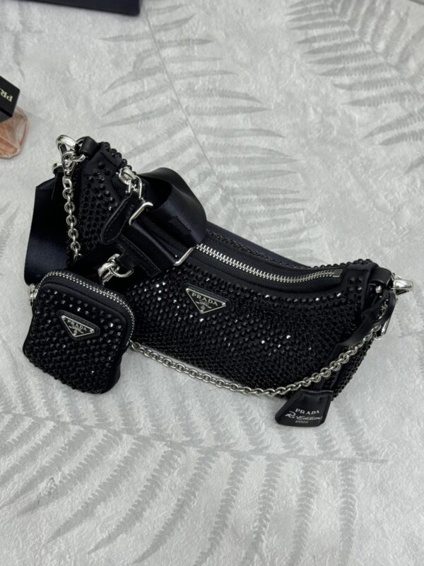 Replica Prada Re-Edition 2005 Diamond Black 3 Replica Prada Re-Edition 2005 Diamond Black - elite superclone designer purse