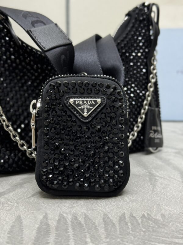 Replica Prada Re-Edition 2005 Diamond Black 4 Replica Prada Re-Edition 2005 Diamond Black - elite superclone designer purse