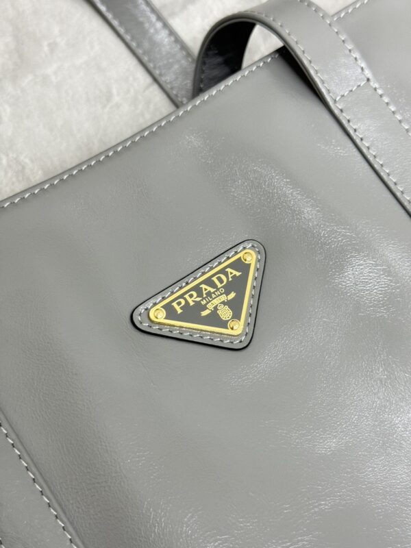 Replica Prada Antique Nappa Tote Grey 2 Replica Prada Antique Nappa Tote Grey - 1:1 designer replica handbag