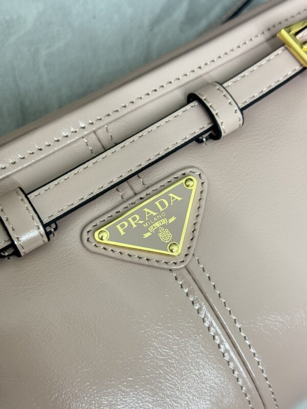 Replica Prada Pink Leather Handbag 7 Replica Prada Pink Leather Handbag - ultra-realistic fake designer tote