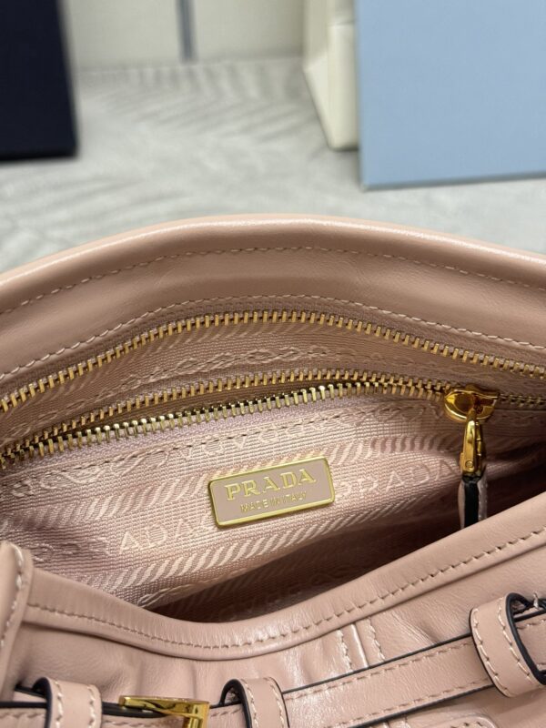 Replica Prada Pink Leather Handbag 5 Replica Prada Pink Leather Handbag - high-end fake designer purse