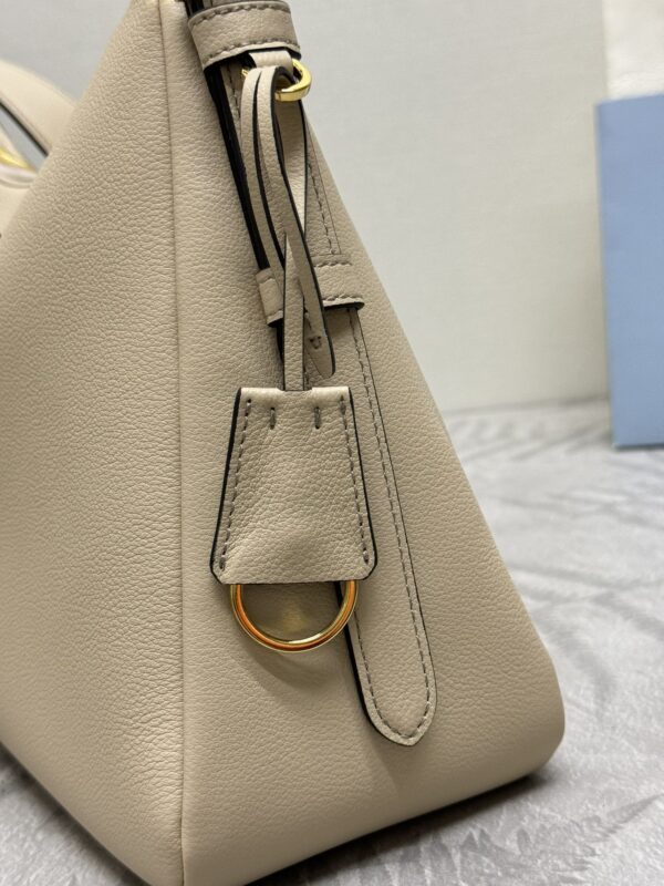 Replica Prada Prada Aimée Large Milk Tea 7 Replica Prada Prada Aimée Large Milk Tea - ultra-realistic fake designer tote