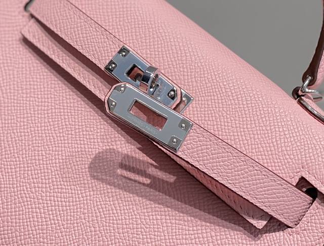 Replica Hermes Kelly Pink - ultra-realistic fake designer tote