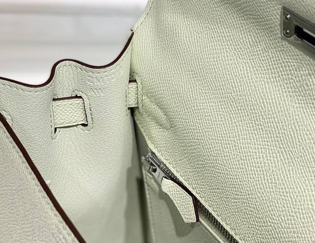 Replica Hermes Kelly Bubble Green 6 Replica Hermes Kelly Bubble Green - realistic designer-inspired fake bag