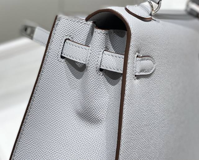 Replica Hermes Kelly Seagull Blue 4 Replica Hermes Kelly Seagull Blue - ultra-realistic fake designer tote