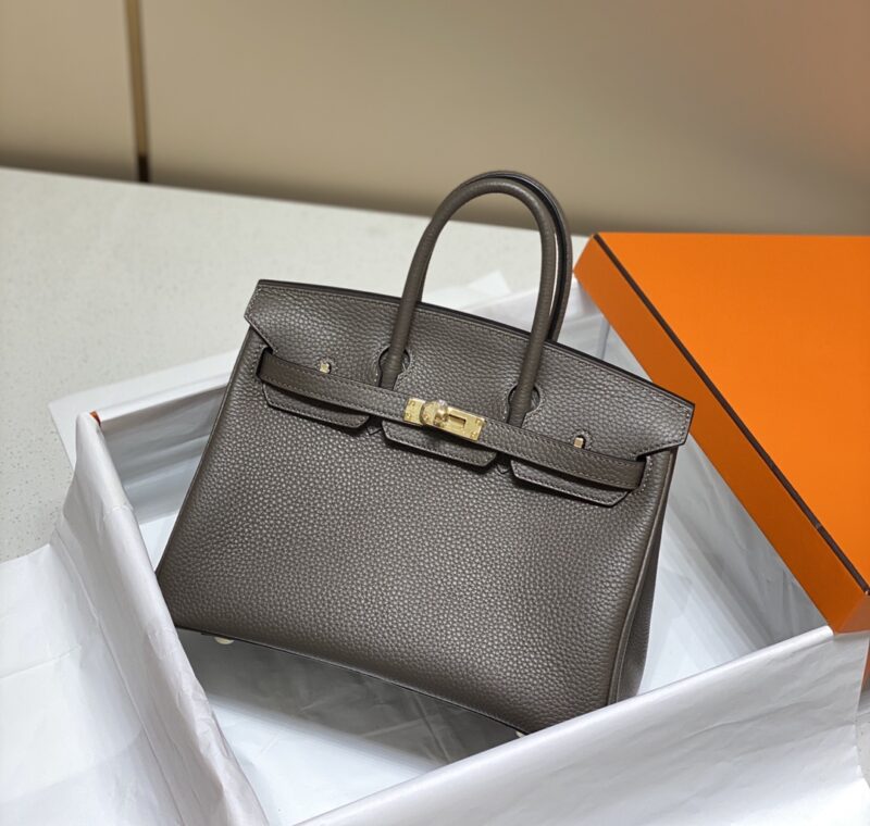 Replica Hermes Birkin 8F Etain 3 Replica Hermes Birkin 8F Etain - near-authentic luxury replica handbag