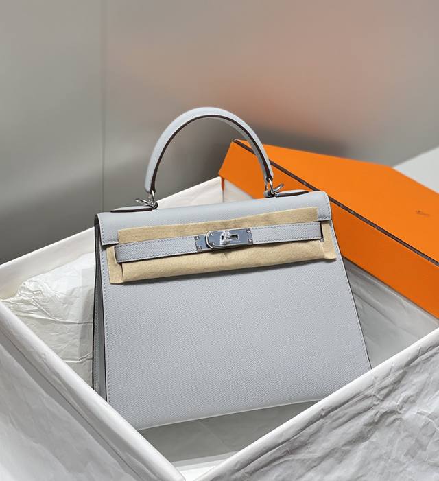 Replica Hermes Kelly Seagull Blue 7 Replica Hermes Kelly Seagull Blue - near-authentic luxury replica handbag