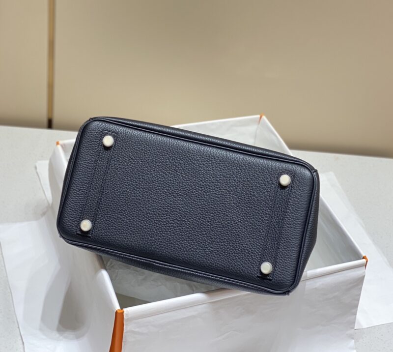 Replica Hermes Birkin Black Gold 7 Replica Hermes Birkin Black Gold - high-accuracy replica luxury purse