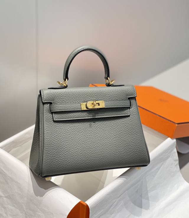 Replica Hermes Kelly Mini Cumulonimbus Gray 1 Replica Hermes Kelly Mini Cumulonimbus Gray - 1:1 designer replica handbag