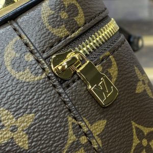 Replica Louis Vuitton Vanity 5 Replica Louis Vuitton Vanity - authentic-look luxury purse replica