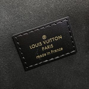 Replica Louis Vuitton Vanity 8 Replica Louis Vuitton Vanity - high-quality designer bag clone