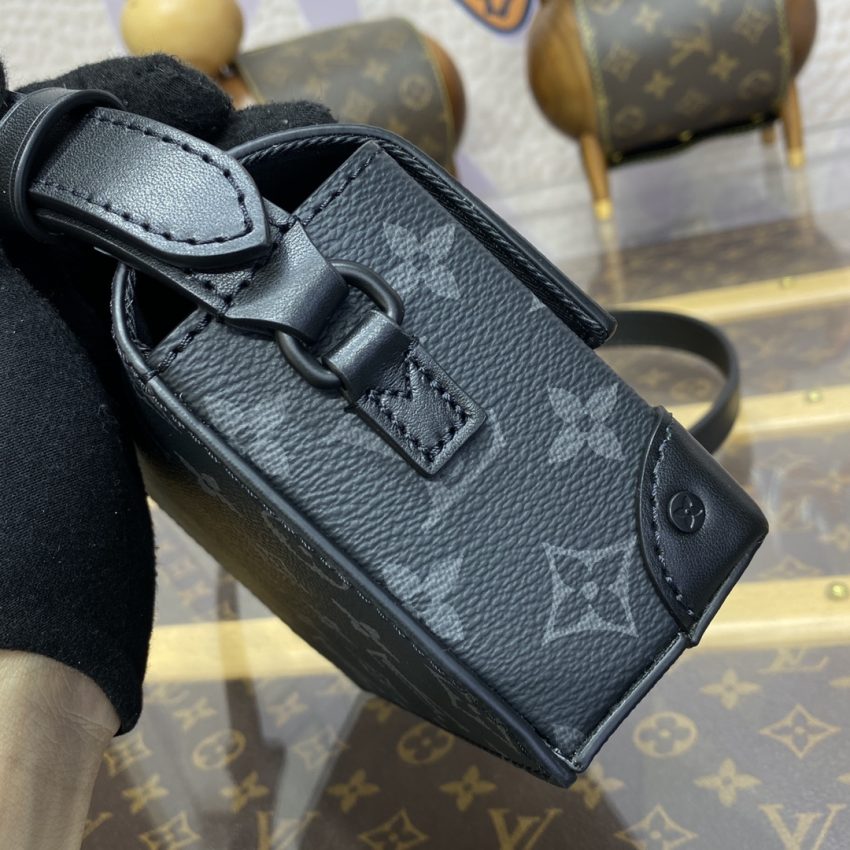 Replica Louis Vuitton Steamer Wearable Wallet Black Canvas 3 Replica Louis Vuitton Steamer Wearable Wallet Black Canvas - top-tier luxury replica shoulder bag