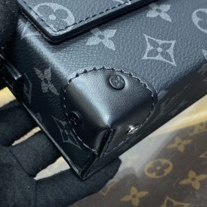 Replica Louis Vuitton Steamer Wearable Wallet Black Canvas 8 Replica Louis Vuitton Steamer Wearable Wallet Black Canvas - ultra-realistic fake designer tote