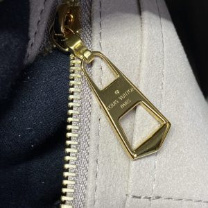 Replica Louis Vuitton Carry All Beige 3 Replica Louis Vuitton Carry All Beige - ultra-realistic fake designer tote
