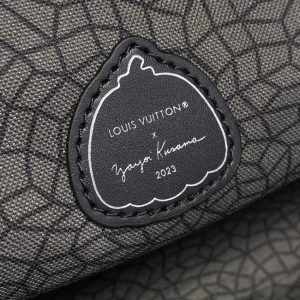 Replica Louis Vuitton Bumbag Discovery Pampkin 8 Replica Louis Vuitton Bumbag Discovery Pampkin - high-accuracy replica luxury purse