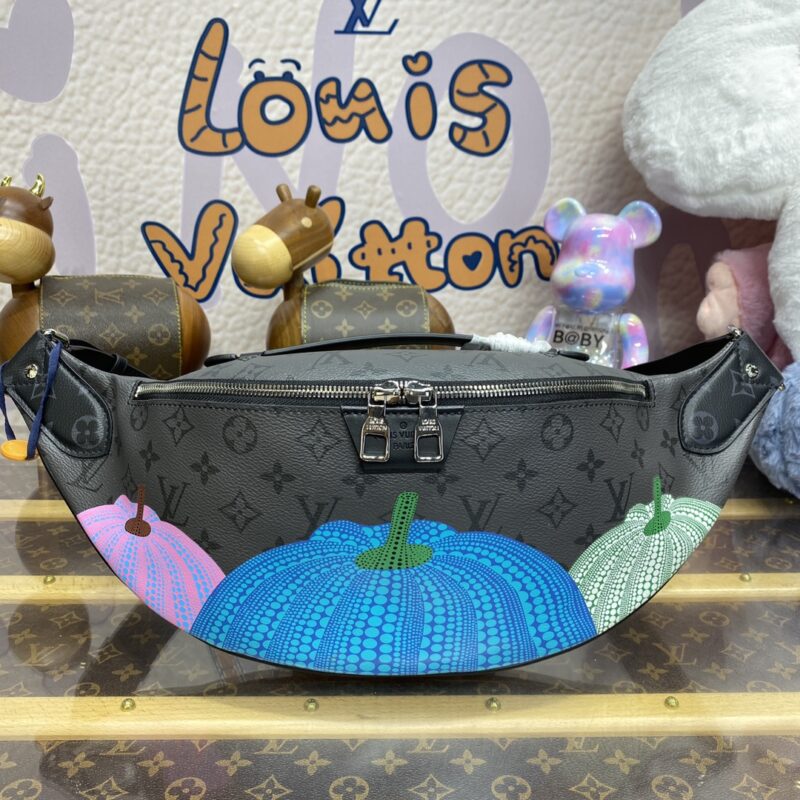 Replica Louis Vuitton Bumbag Discovery Pampkin 1 Replica Louis Vuitton Bumbag Discovery Pampkin - premium-grade designer purse dupe