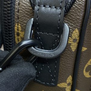Replica Louis Vuitton Quest Messenger 2 Replica Louis Vuitton Quest Messenger - top-rated replica designer bag