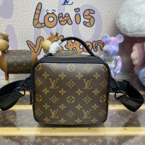 Replica Louis Vuitton Quest Messenger 3 Replica Louis Vuitton Quest Messenger - ultra-realistic fake designer tote
