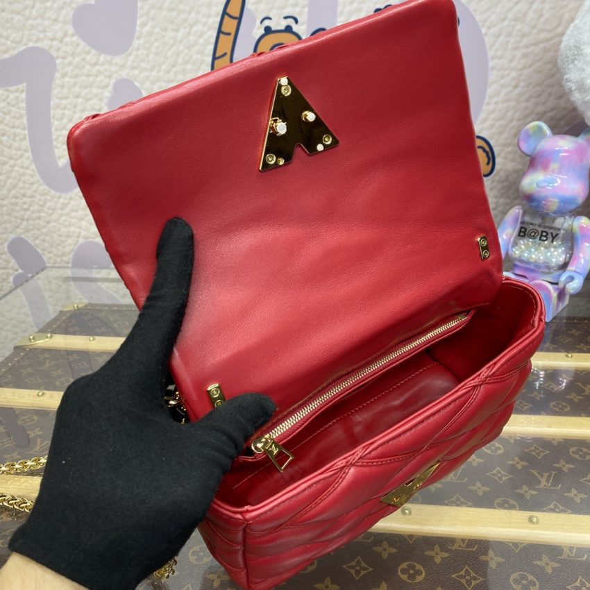 Replica Louis Vuitton Go-14 Red 5 Replica Louis Vuitton Go-14 Red - best-selling designer handbag dupe