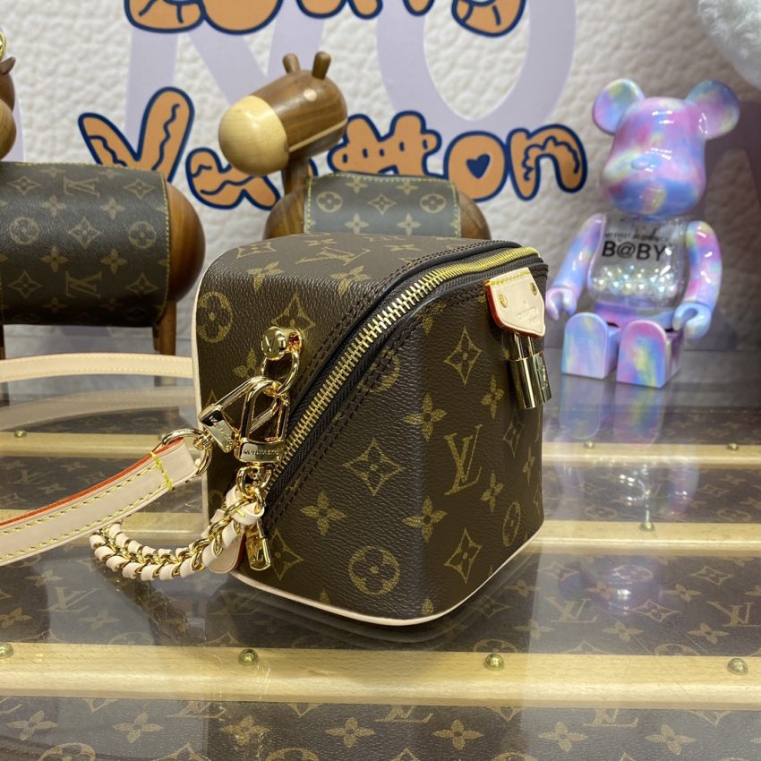 Replica Louis Vuitton Just In Case 2 Replica Louis Vuitton Just In Case - ultra-realistic fake designer tote
